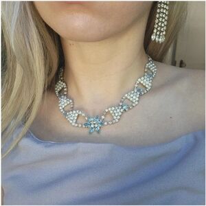 Vintage Flower Crystal Necklace